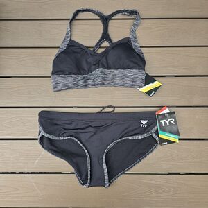 TYR Durafast Women's Black/grey Sonoma V-neck Top W/ Hipkini Sz S NEW